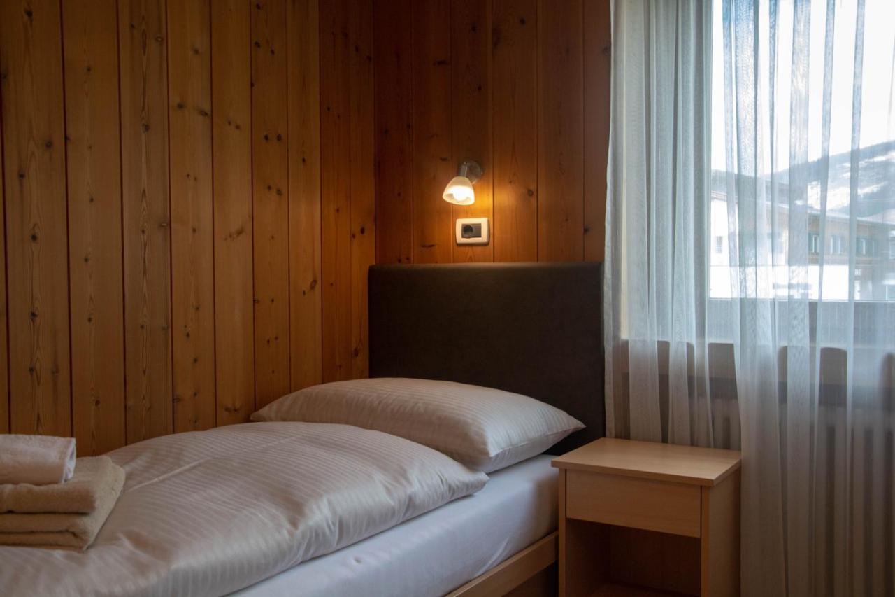 Apartments Ciasa Colz Ла Виля Екстериор снимка